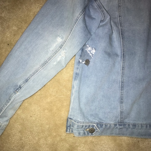 Pretty in Denim Jacket - Picture 8 of 9